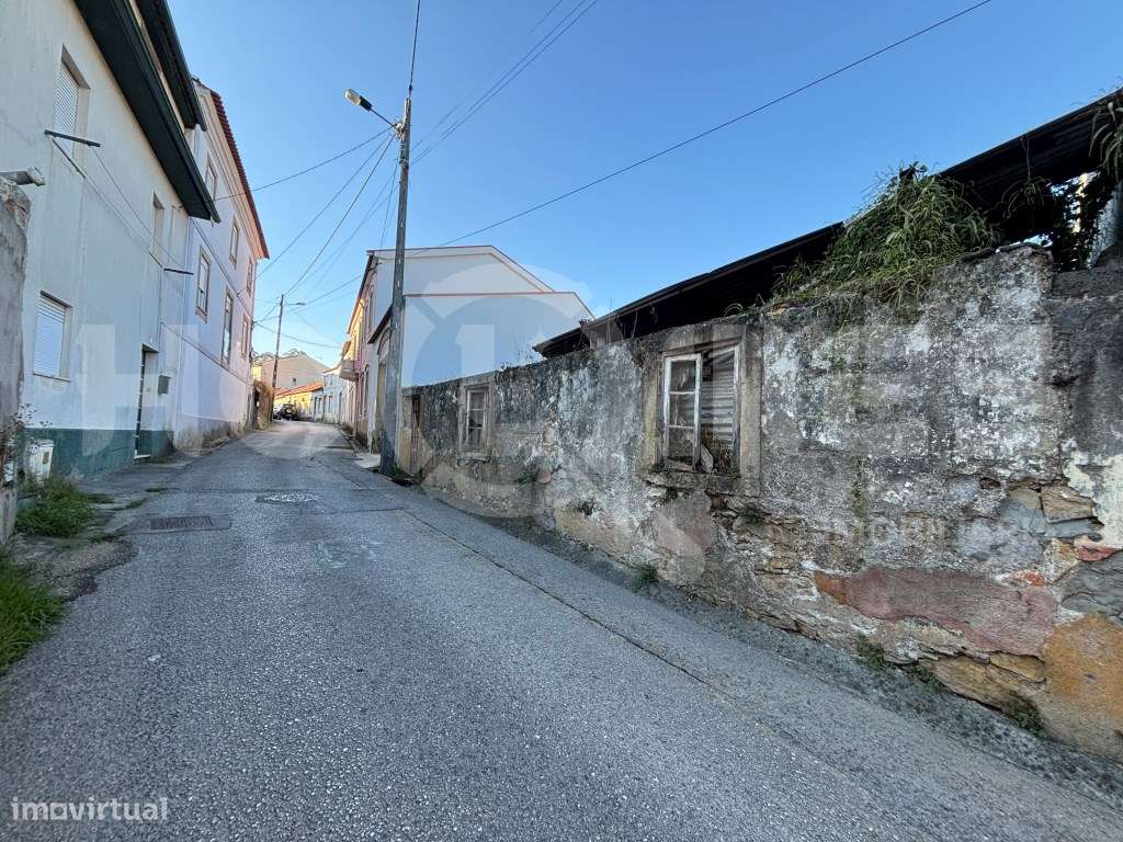 Moradia | Para recuperar | Habitação + Terreno | Oportunidade-27
