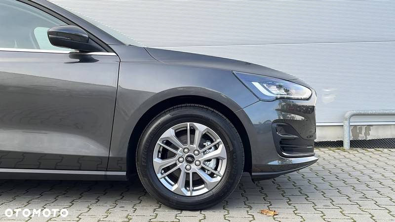 Ford Focus 1.0 EcoBoost Titanium - 34