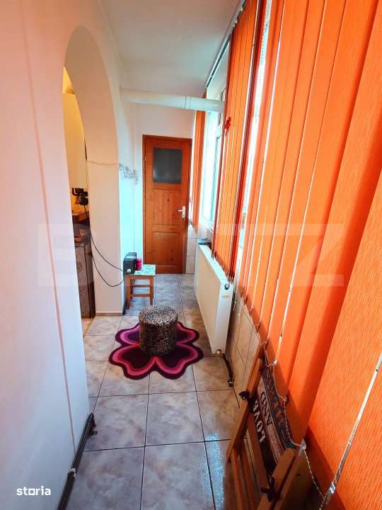 Apartament Cochet 2 Camere, Beci, Zona 9 Mai in Codlea - Imagine principală: 5/6