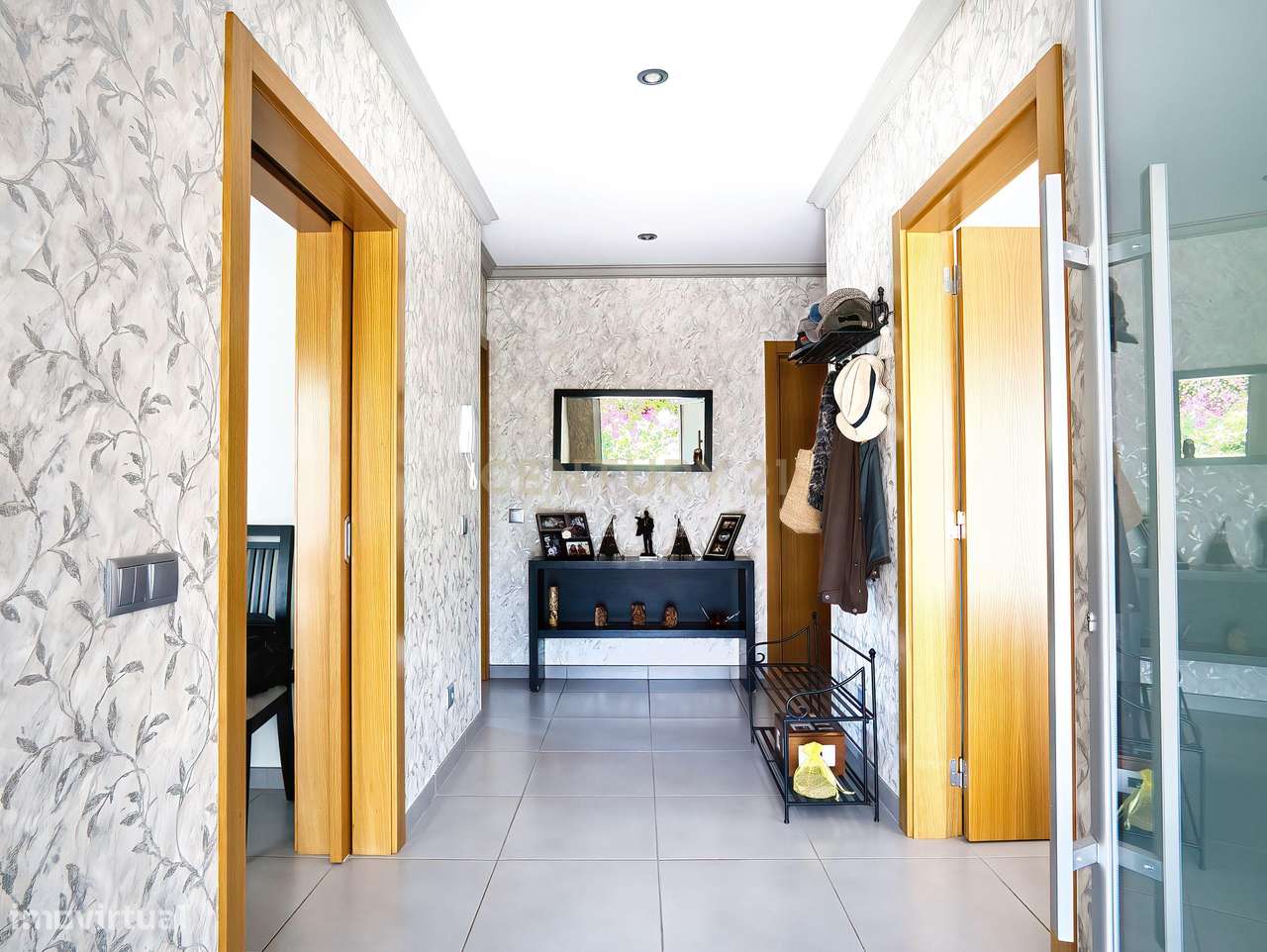 Moradia T4  como nova com Piscina  e vista serra dos Candeiros-11