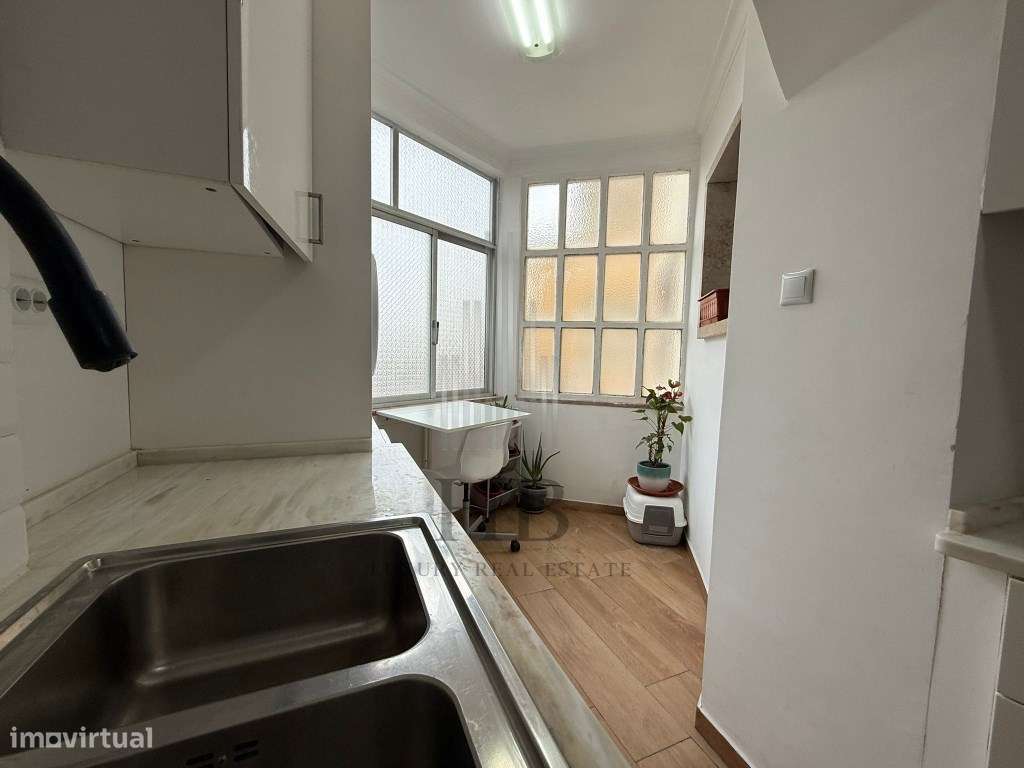 Apartamento T3 central em Algés | Oeiras - Grande imagem: 4/31