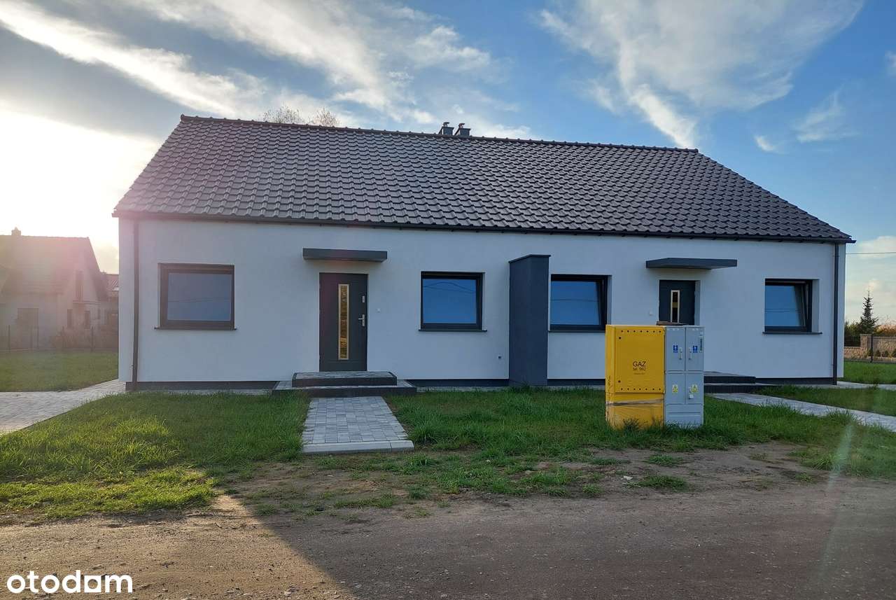 Prawa strona kameralnego budynku dwulokalowego, parterowego Dalki - Pełny obrazek: 5/16