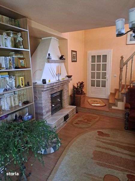 Casa P+M, 6 camere, Singur in Curte - zona Mureseni - Imagine principală: 4/8