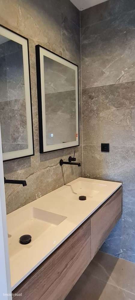 Apartamento T1+1 | Design moderno | Área ampla 111m2-9