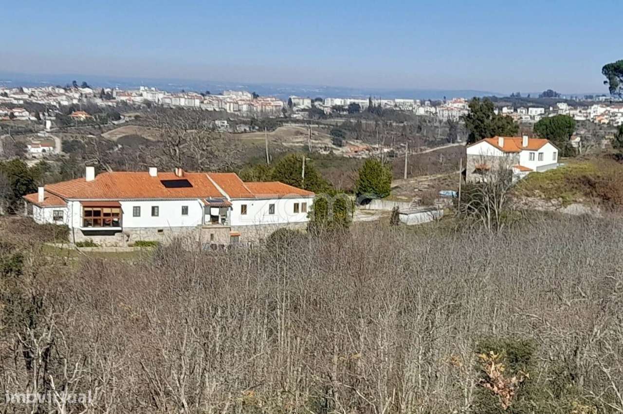 Moradia 580 M Nogueira Do Cravo
