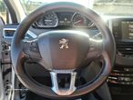 Peugeot 2008 1.2 PureTech Allure - 13