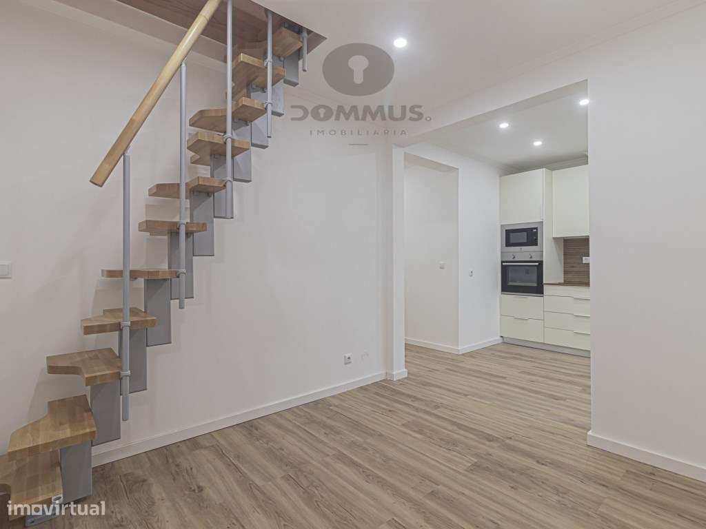 Apartamento T2 Duplex totalmente remodelado-6