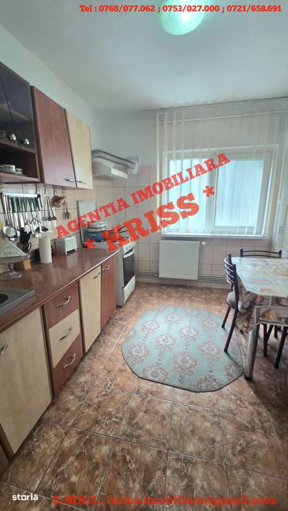 Apartament 3 Camere GĂVANA 3 Conf.1 DEC 80 M Et.2 An 1990 Mob. Utilat - Imagine principală: 5/20