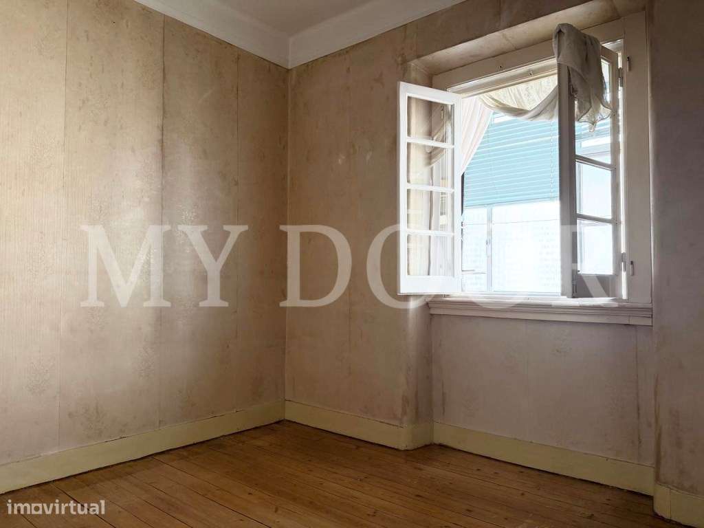 Apartamento T2 - Moscavide - 2º Andar - OPORTUNIDADE-23