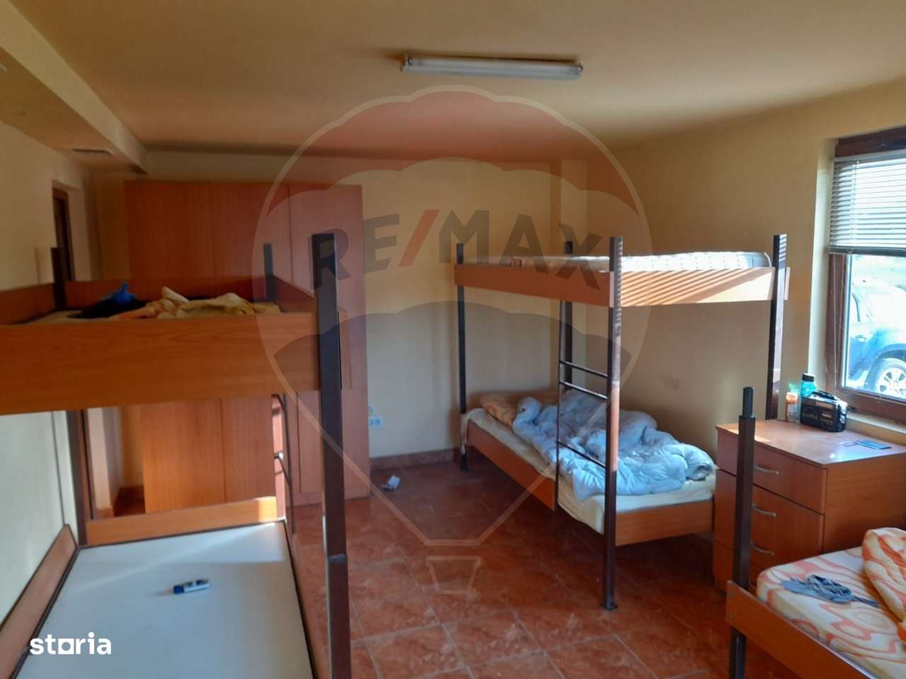 Casă 5 camere, teren 4748 m²  de vânzare - Vǎrǎdia de Mureş - Imagine principală: 5/5