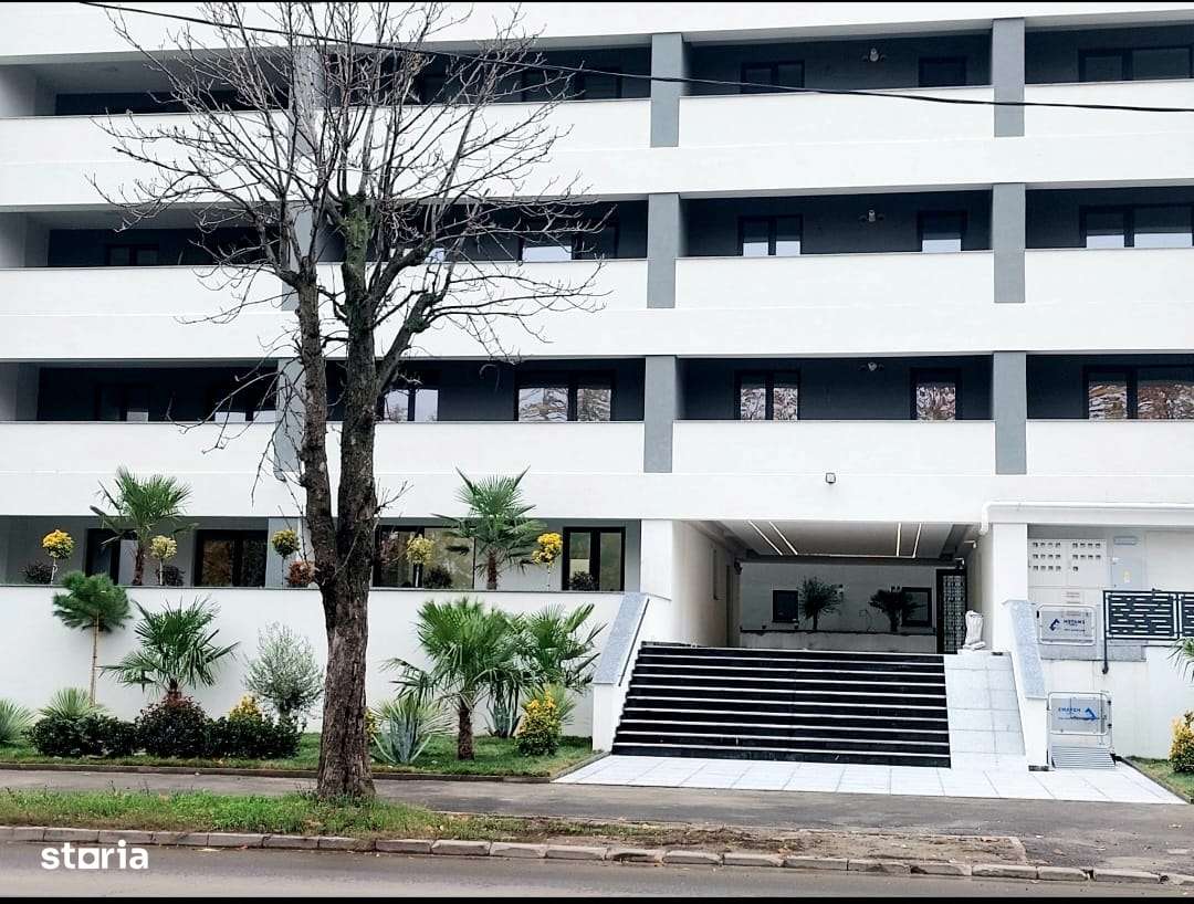 2 CAMERE, etaj 2, 63 mp, CENTRALA PROPRIE , metrou in apropiere, NOU-8