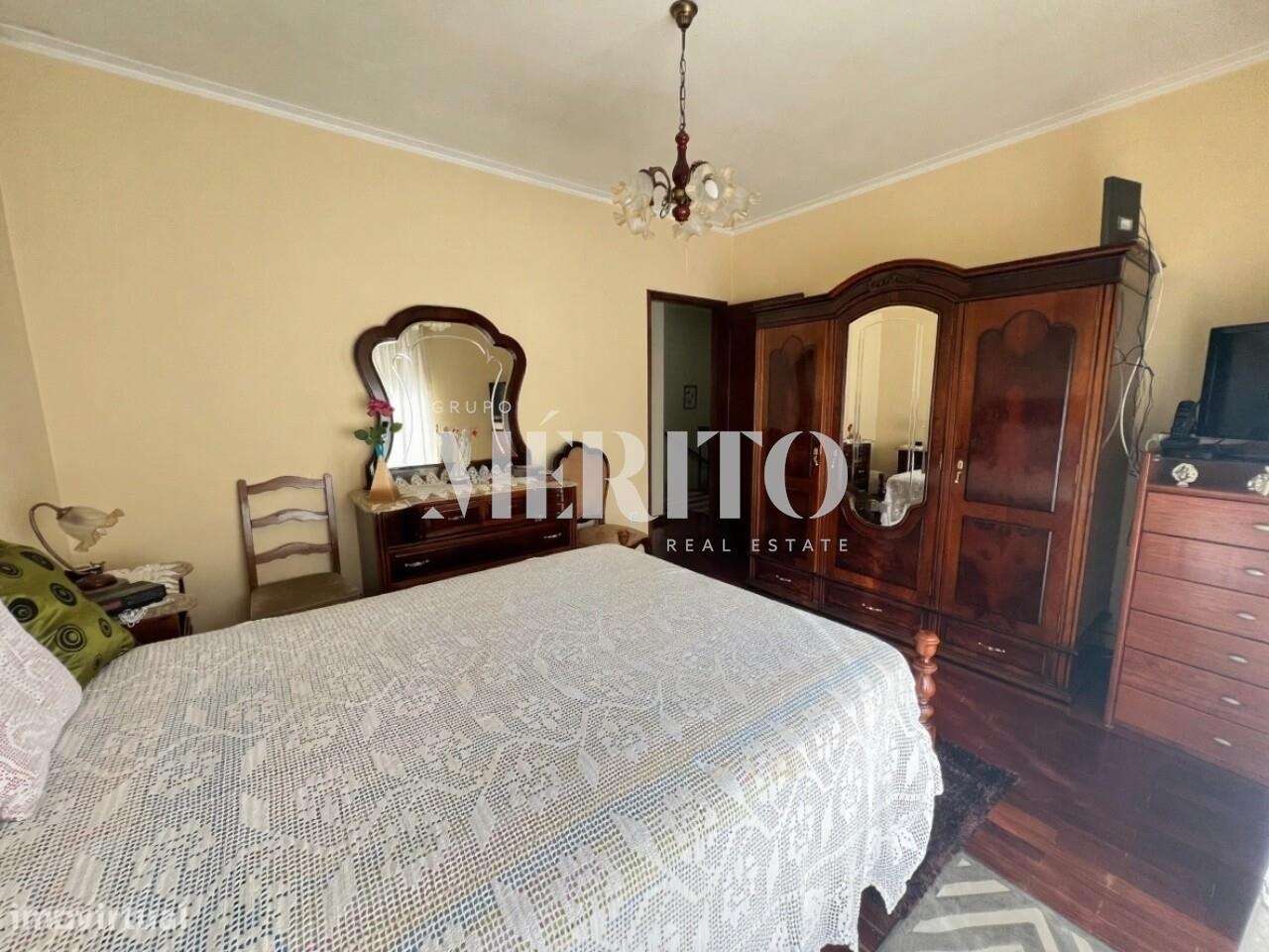 Moradia T3,  muito próxima do metro e da Praia. - Grande imagem: 4/16