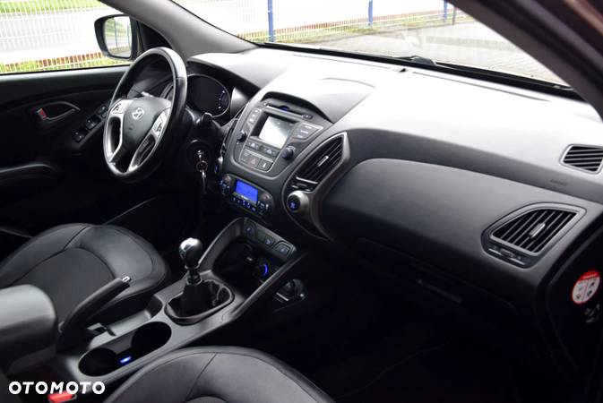 Hyundai ix35 2.0 GDI Premium 4WD - 16