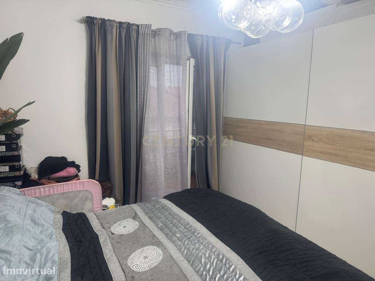 Apartamento T3 em Loures com Varandas e Ar Condicionado - Grande imagem: 3/12