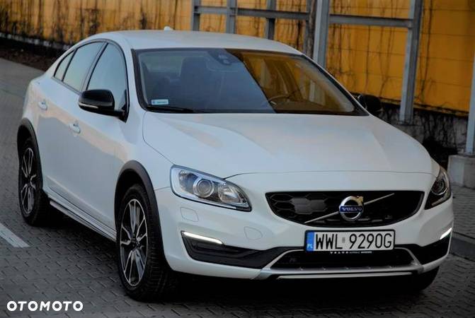 Volvo S60 CC T5 AWD Summum - 3