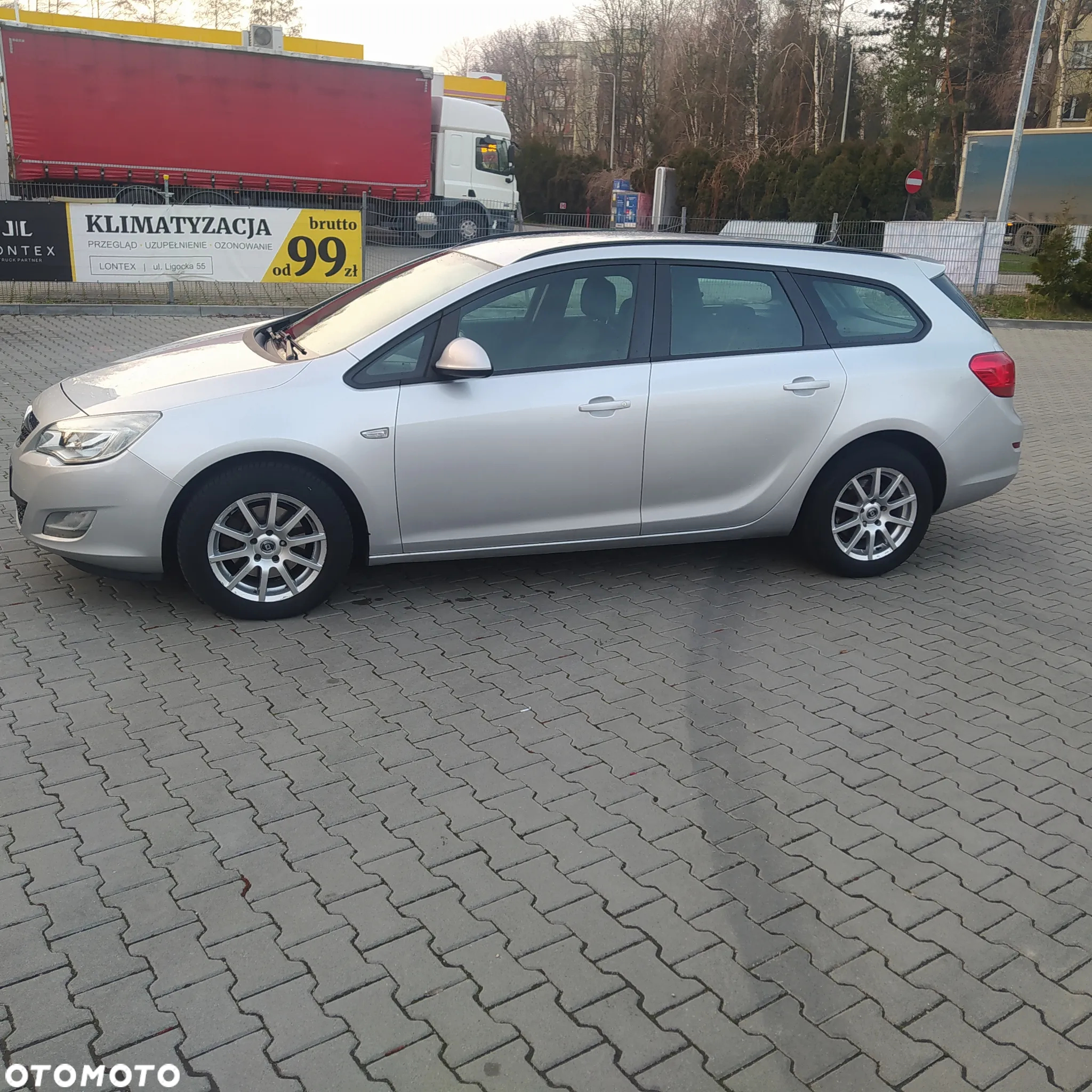 Opel Astra 1.7 CDTI Caravan DPF (119g) Edition - 4