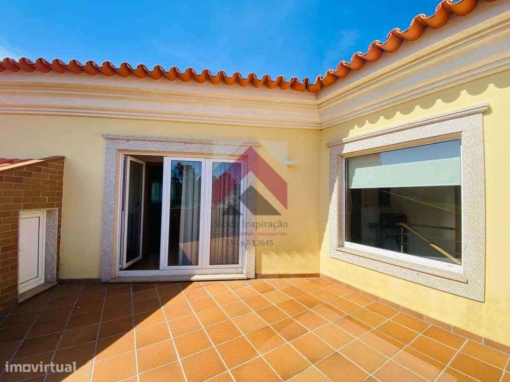 Moradia T6 Isolada na Palhaça-48