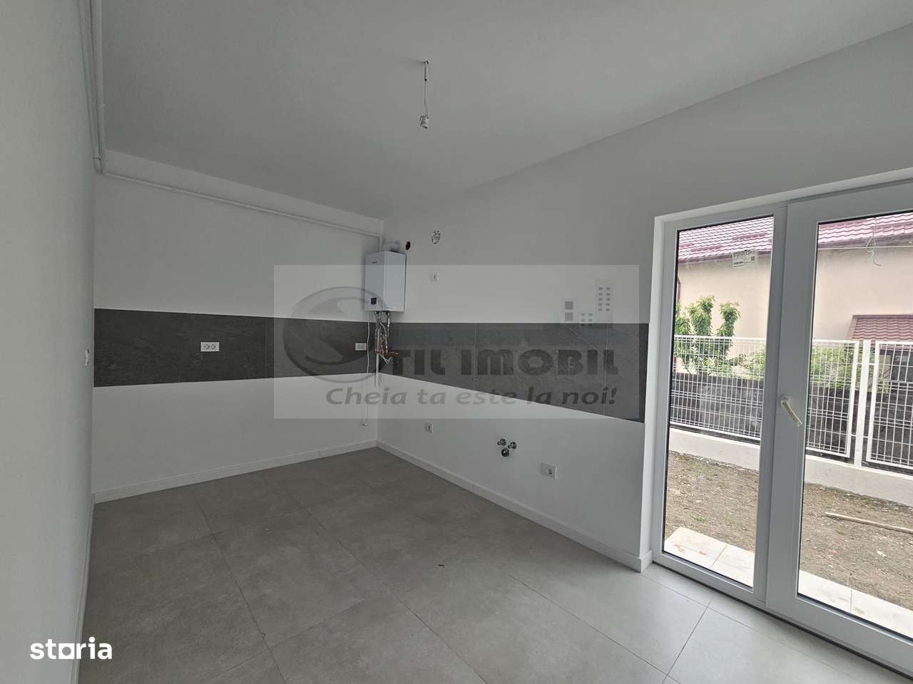 Vila Duplex - Popas Pacurari - Intabulat - Mutare imediata! - Imagine principală: 3/16