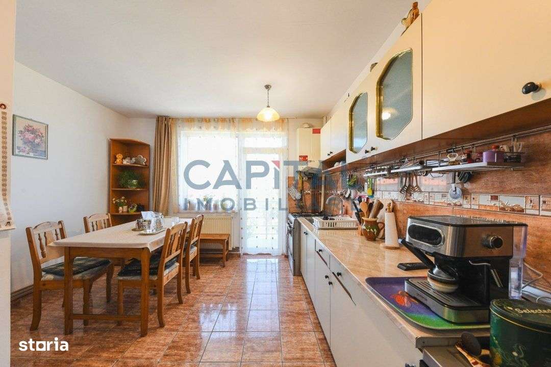 Casa 9 camere, teren 560mp, garaj, comision 0 - Imagine principală: 5/14