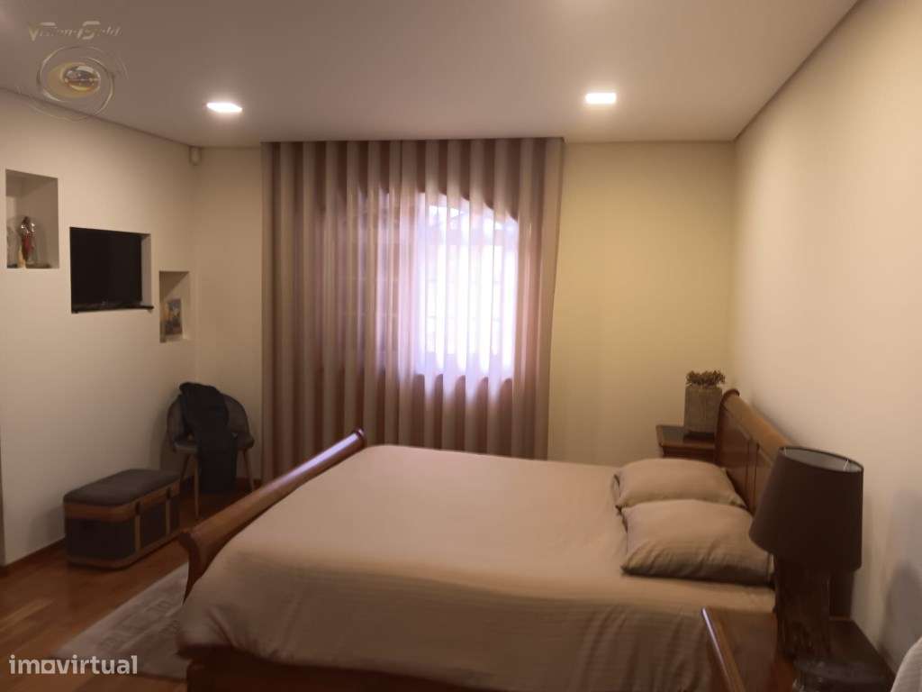 Moradia T3+1 com recheio.-29