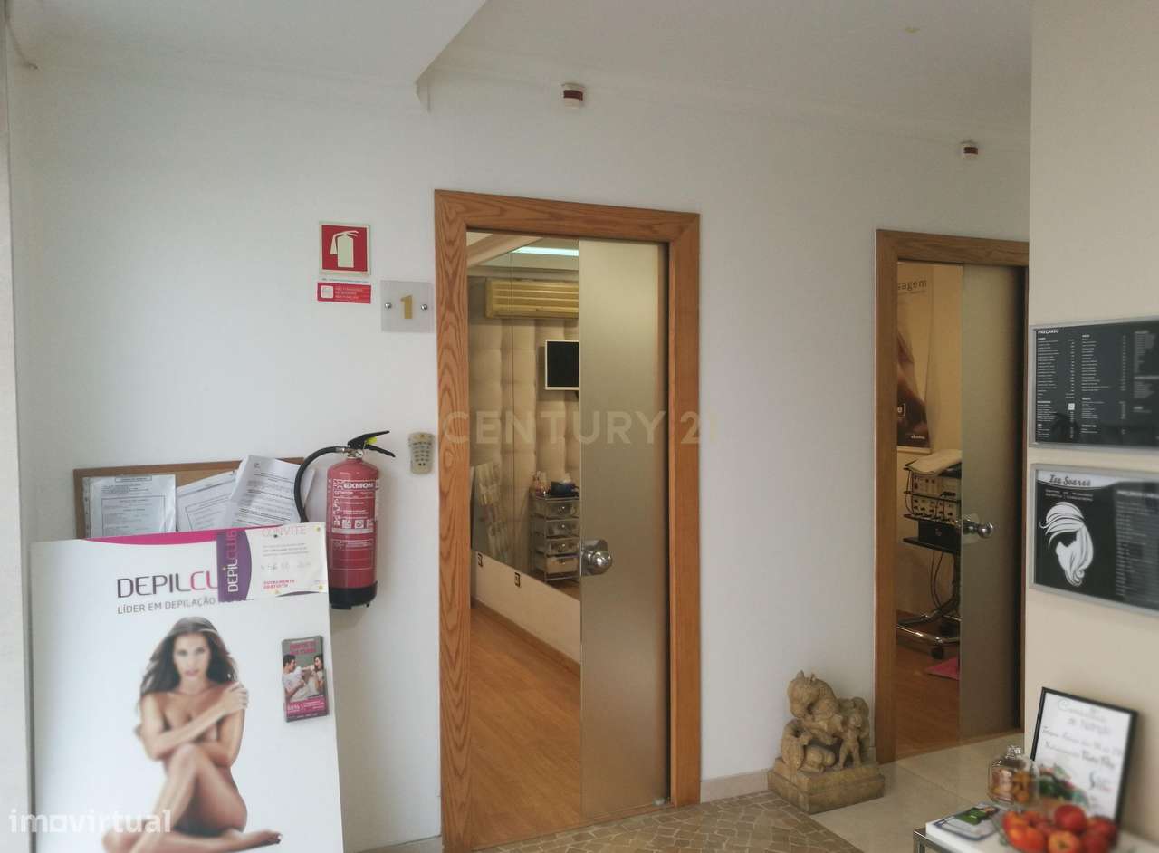 Clínica equipada - Av. 5 de Outubro - Faro - Grande imagem: 3/10