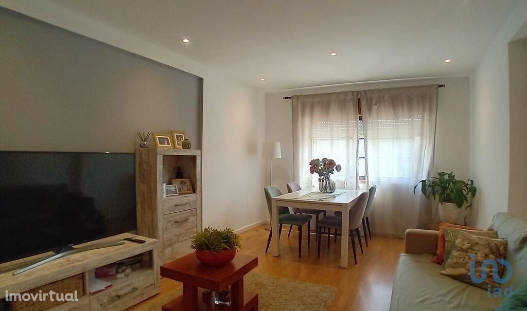 Apartamento T2 em Lisboa de 106,00 m2