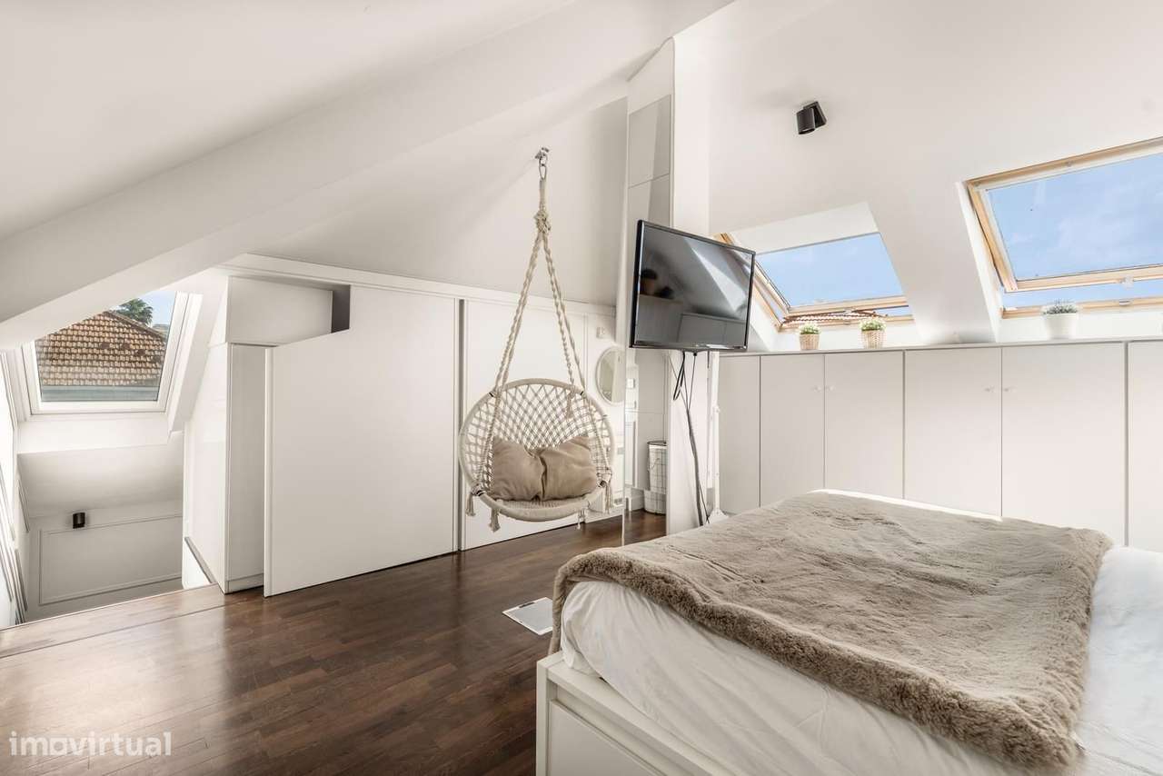 Moradia T4 com jardim, Encarnação, Lisboa-25