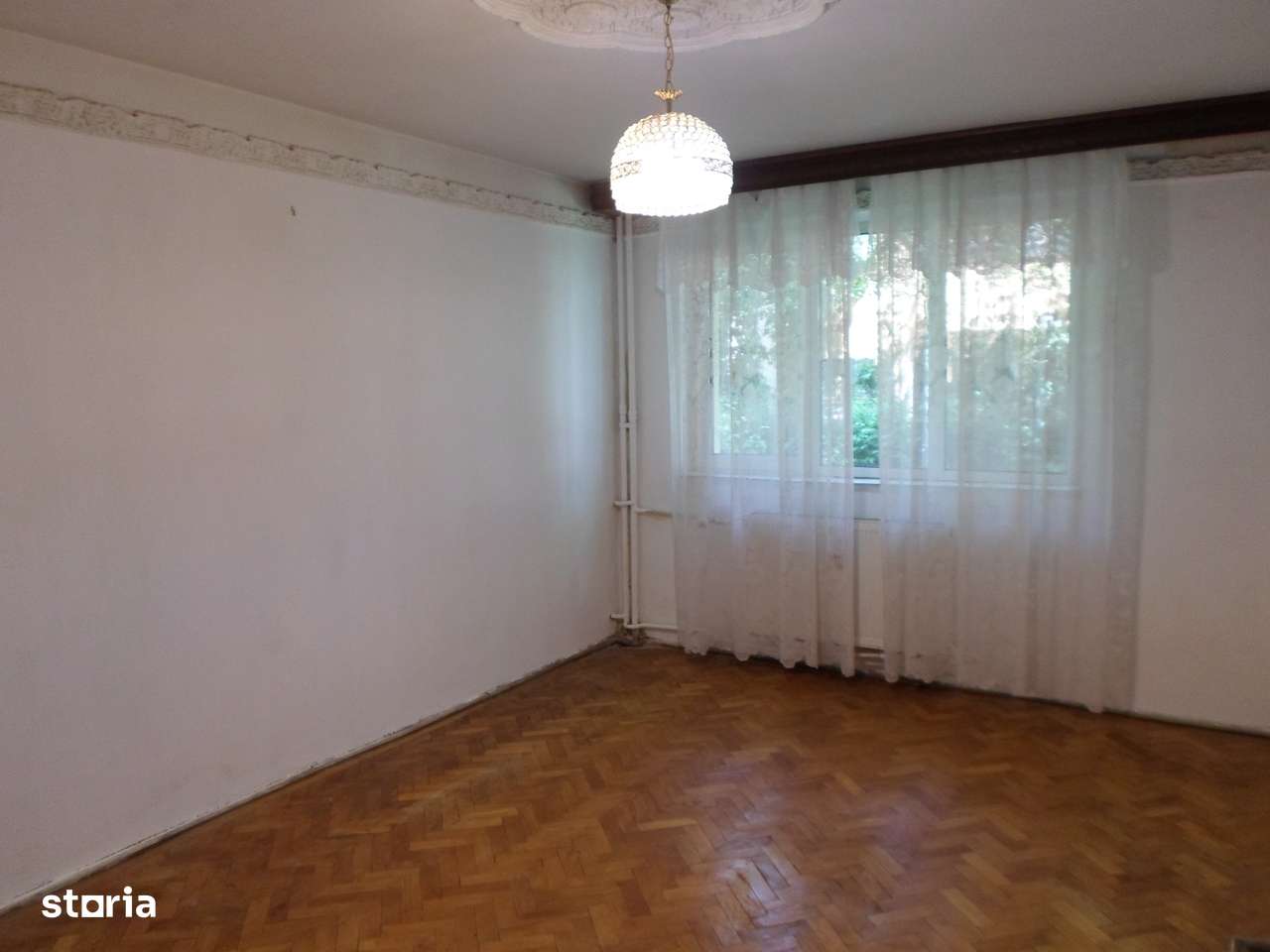 Vanzare apartament 3 camere in Ploiesti zona Cina-3