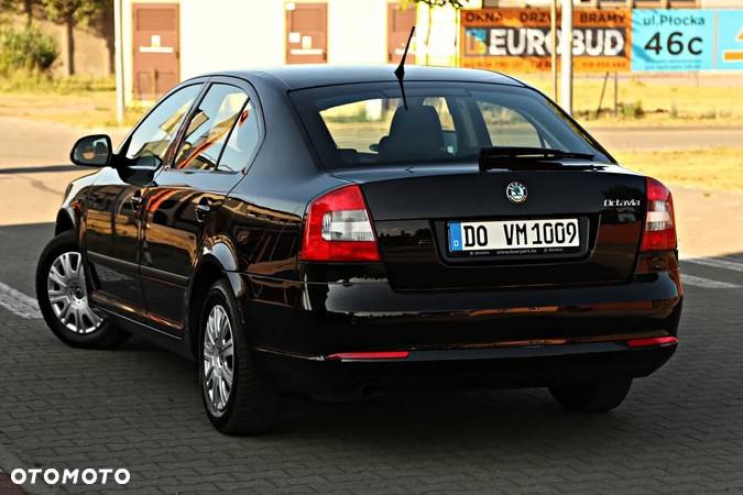 Skoda Octavia 1.2 TSI Ambiente - 11