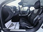 Volvo V60 D4 AWD Momentum - 24