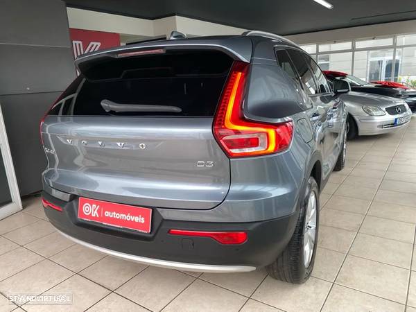 Volvo XC 40 2.0 D3 Momentum Geartronic - 53