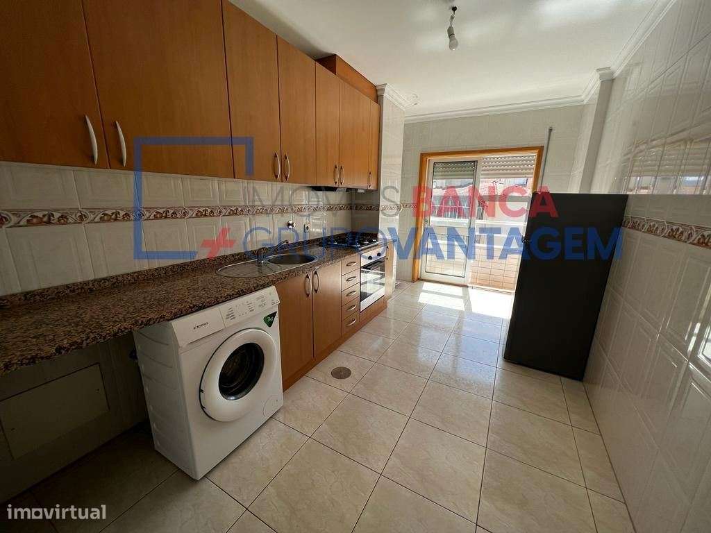 Apartamento, para venda, Oliveira de Azemeis - O. Azeméis, Riba-Ul,... - Grande imagem: 5/10