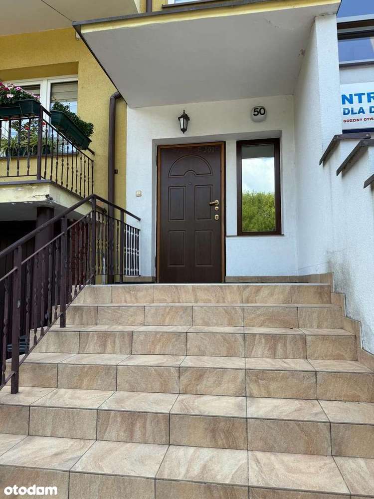 Bezpośrednio _ Dom na Wawrze od ulicy Żegańskiej (przystanek do CZD) - Pełny obrazek: 4/14