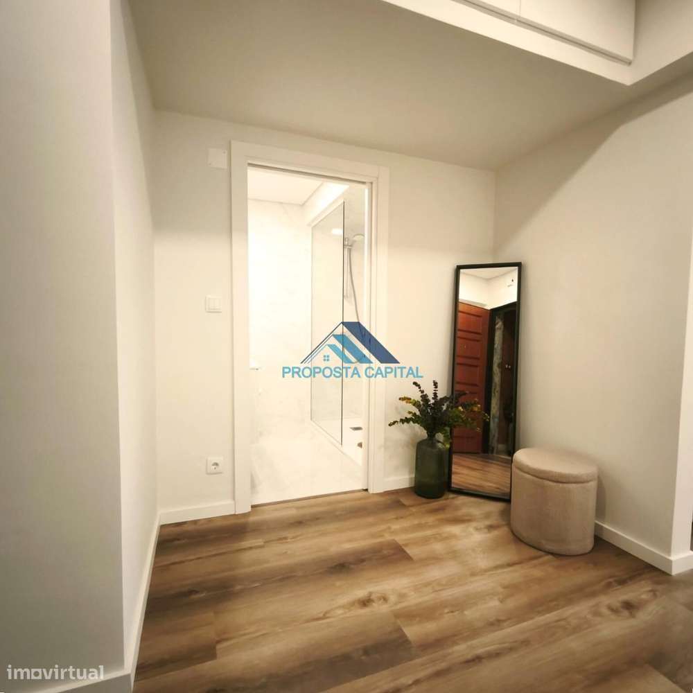 Apartamento T3 - Em Remodelação Total-12