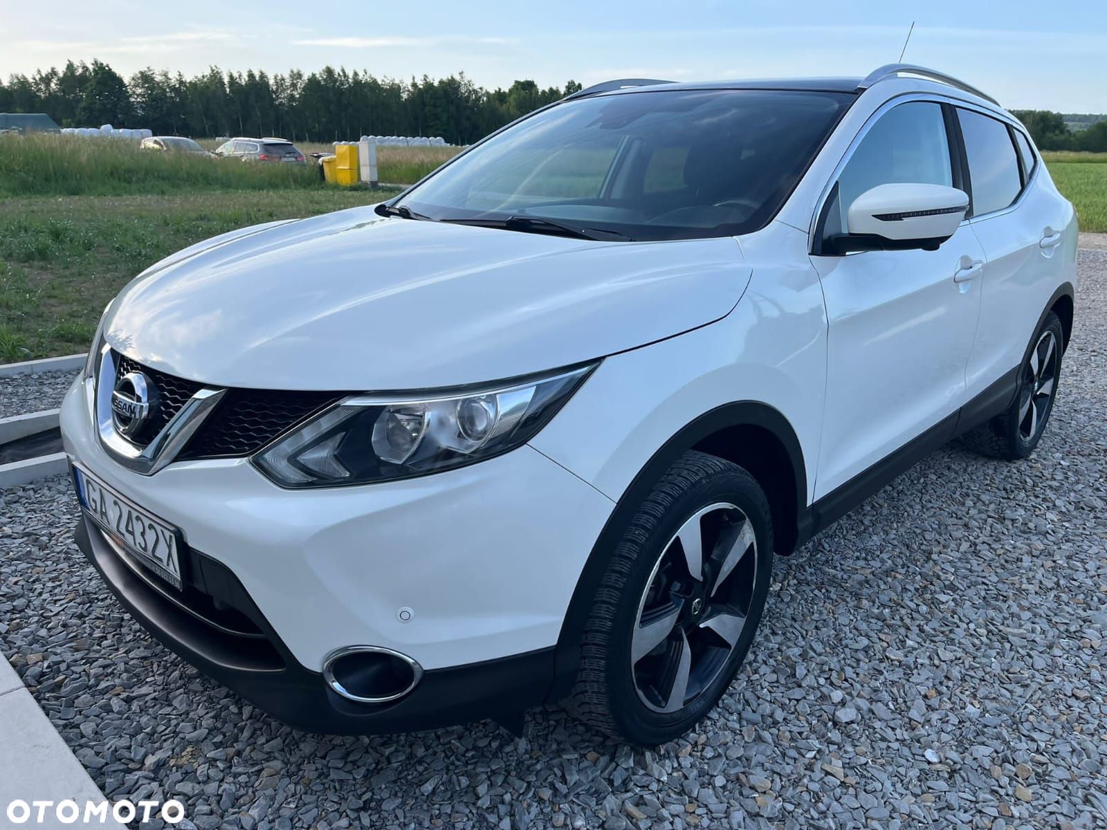 Nissan Qashqai - 1