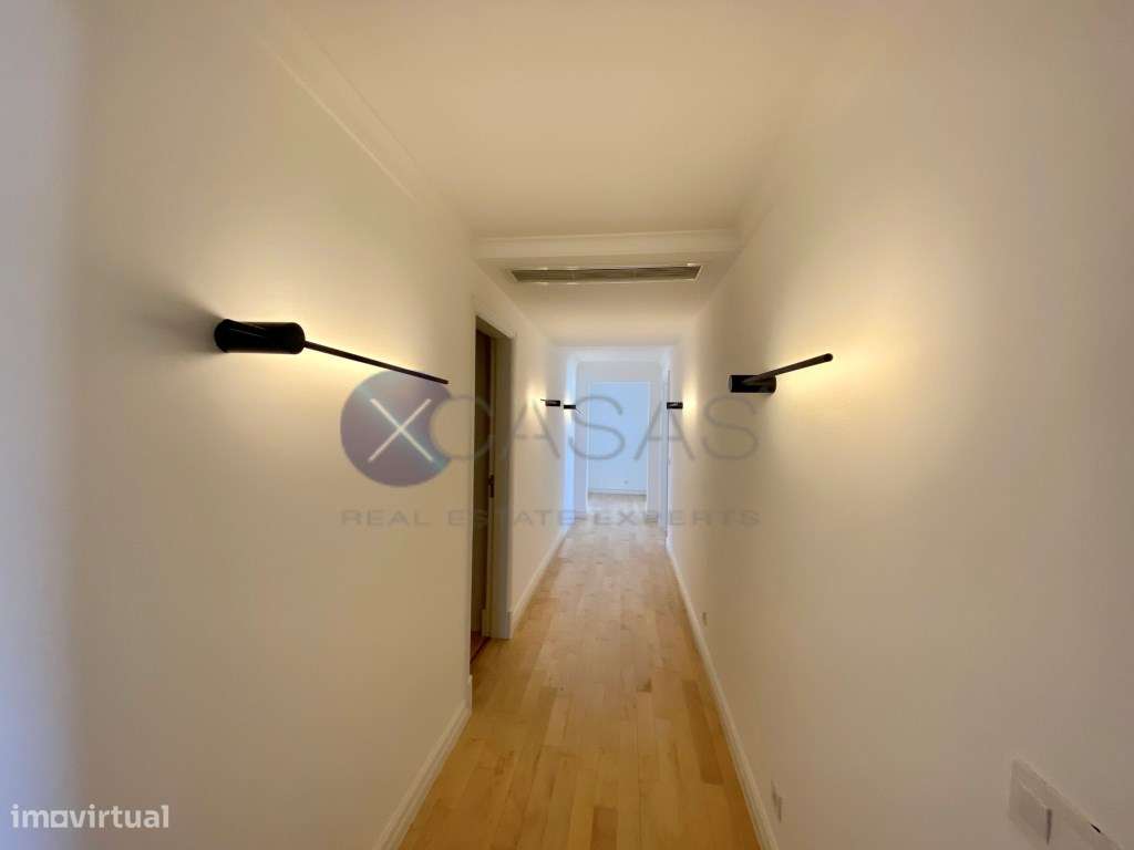 Luxuoso apartamento T4 para arrendamento na Guia com vista única de...-16