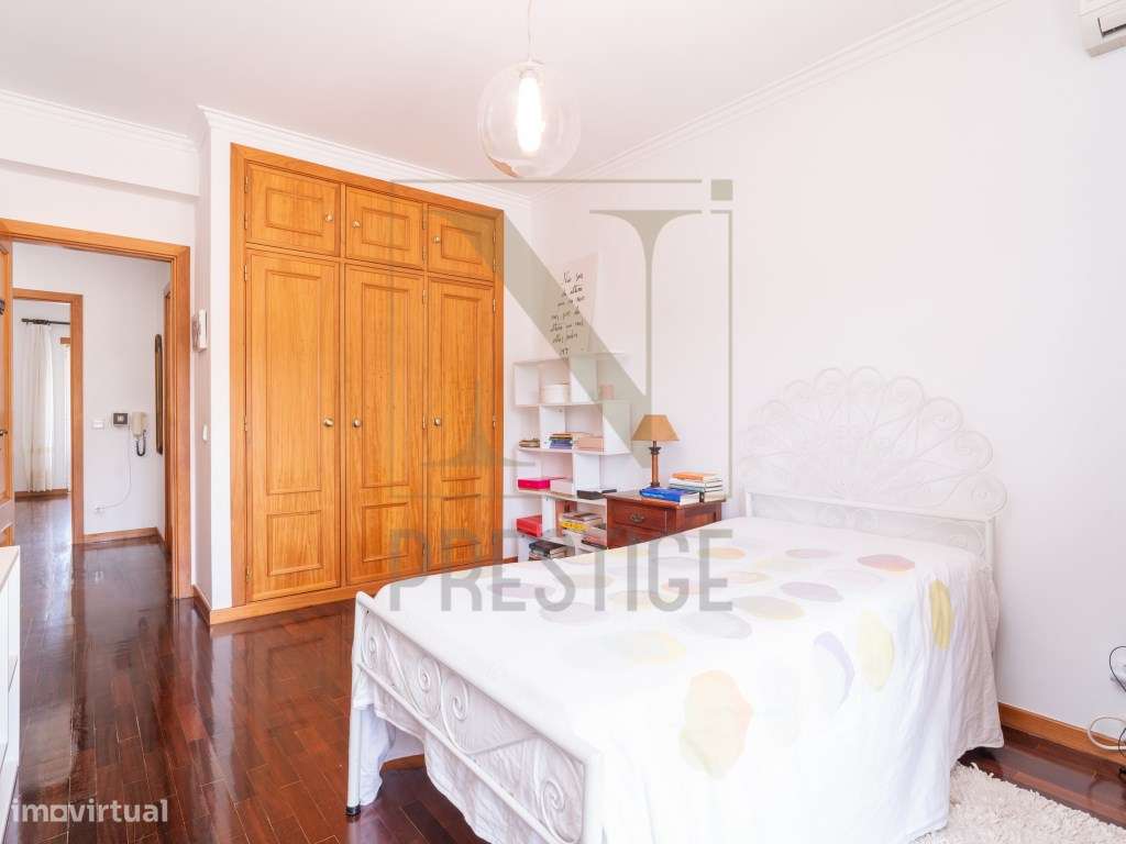 Moradia T3 + 1 em Eiras-24