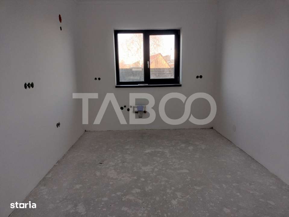 Casa individuala de vanzare 110 mpu si 2 locuri de parcare in interior-5