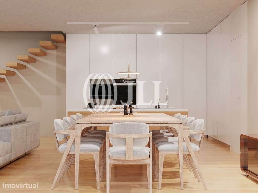 Moradia T4 com jardim e piscina, em Alvide, Cascais - Grande imagem: 4/18