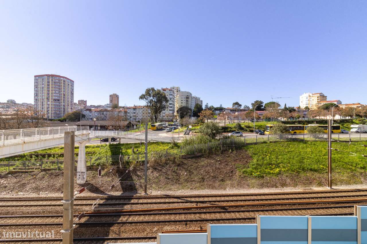 APARTAMENTO T3 | 2 WC'S | ELEVADOR | ARRECADAÇÃO | FALAGUEIRA-20