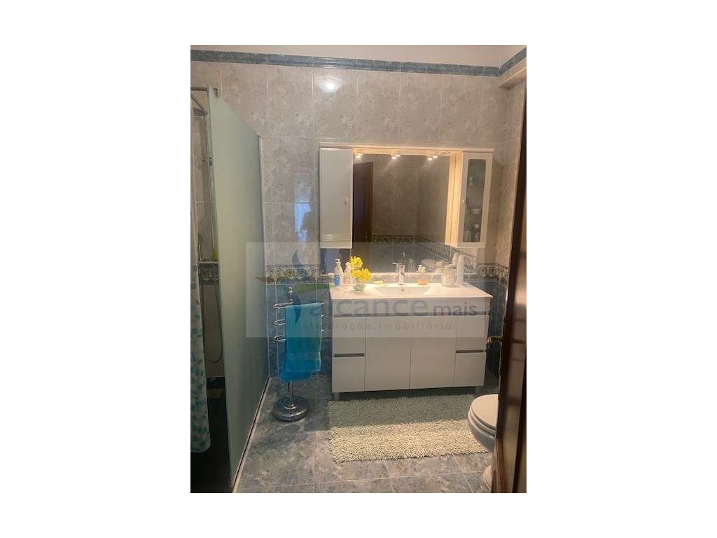 Moradia Exclusiva de Alto Padrão com Espaços Exterior Privativo-23