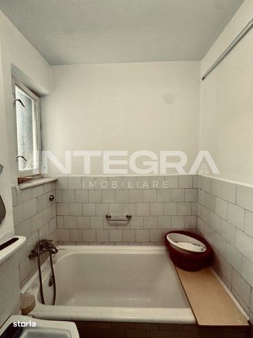 Vand Apartament Decomandat | 2 Camere Zona Iulius Mall  | Cartier Gheo-11