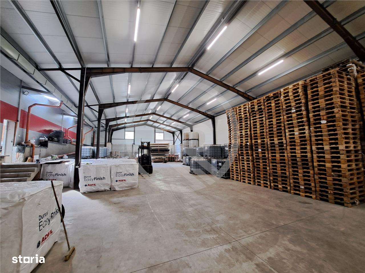 Hala de 1100 mp utili cu Sistem de Andocare, situata in Baciu! - Imagine principală: 4/8