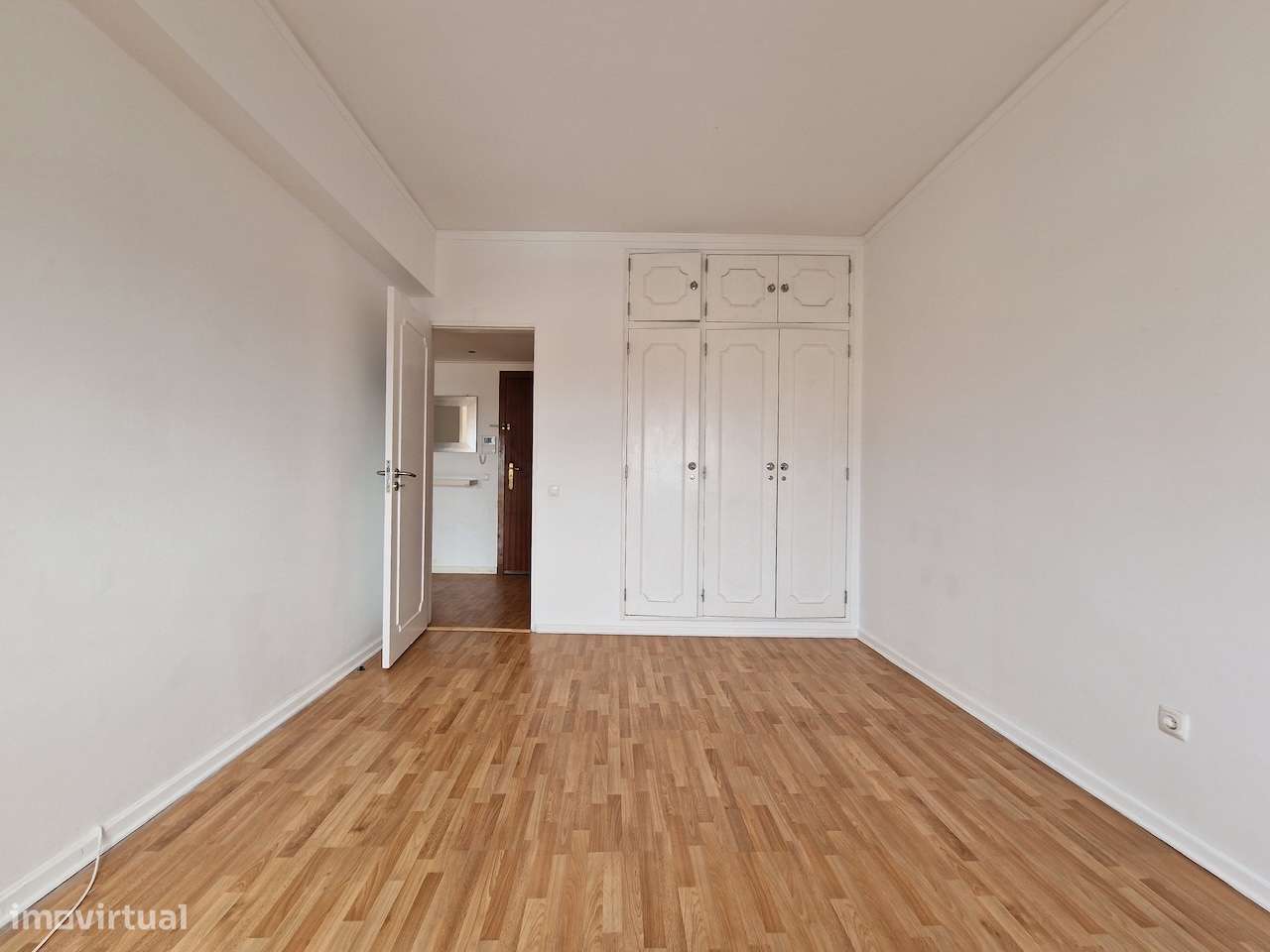 Apartamento T2 em Carnaxide - Centro de Carnaxide-12