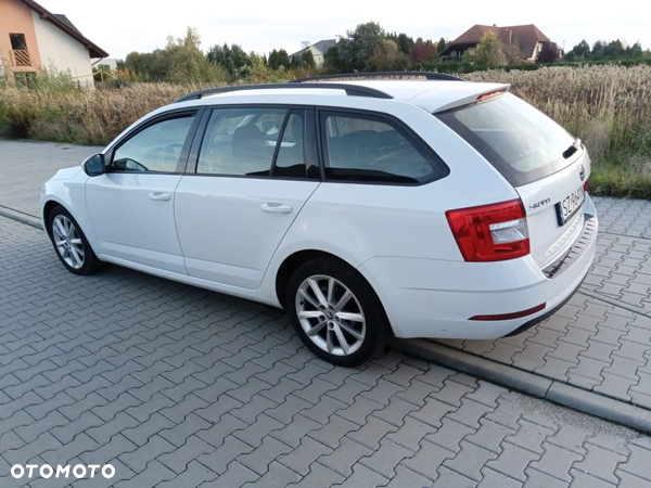 Skoda Octavia 1.4 TSI Ambition DSG - 7