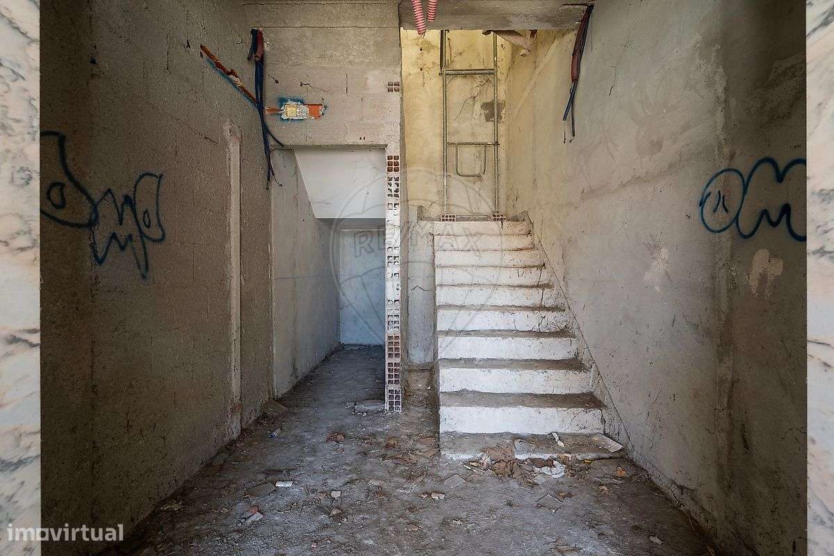 Prédio  para venda - Grande imagem: 5/23