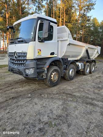 Mercedes-Benz AROCS - 9