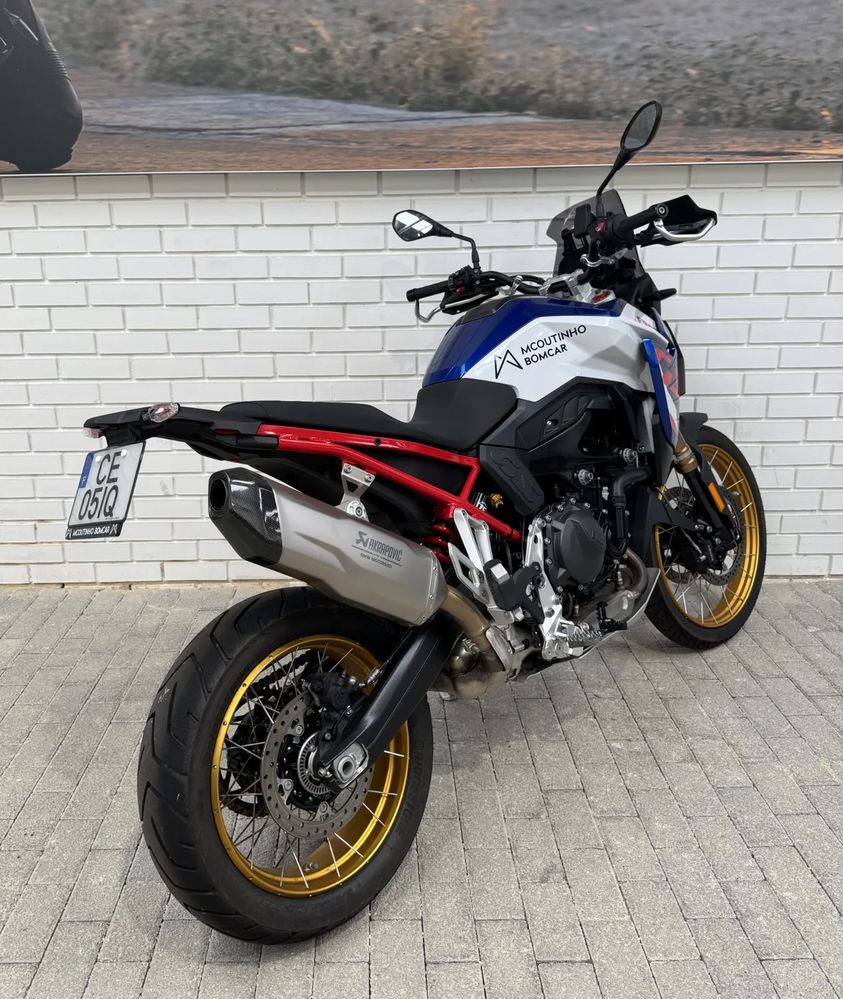 BMW F 900 GS