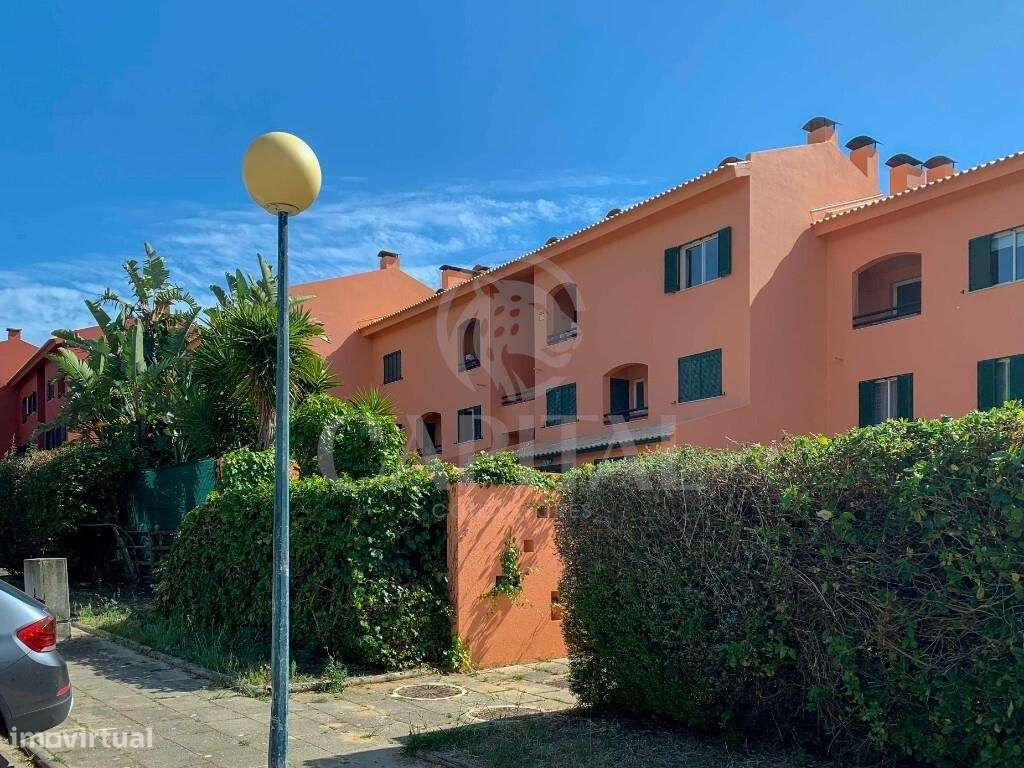 Apartamento T2 na Herdade da Aroeira | Natureza, Golfe e Qualidade-0