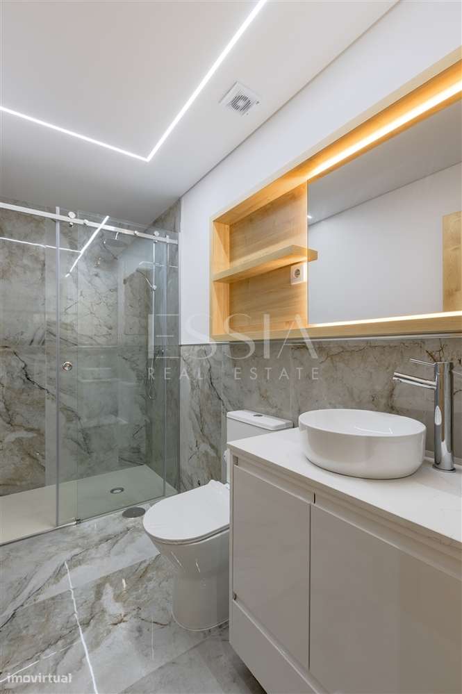 T2 com Terraço Centro Baixa Porto | T2 Faria Guimarães | T2 City On-23